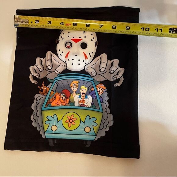 Friday 13th/Scooby Doo Mystery Machine neck gaiter - Picture 5 of 5